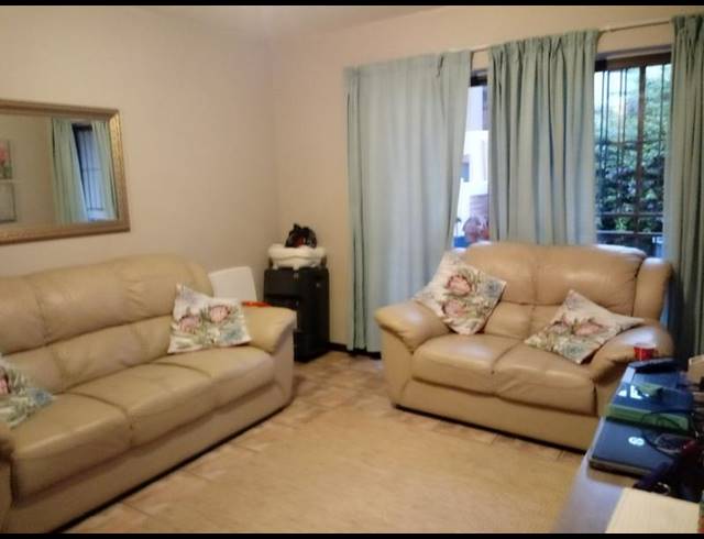 2 BEDROOM APARTMENT FOR SALE IN NOORDHEUWEL